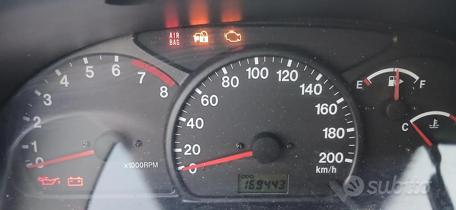 Suzuki Grand Vitara 2002 photo 4