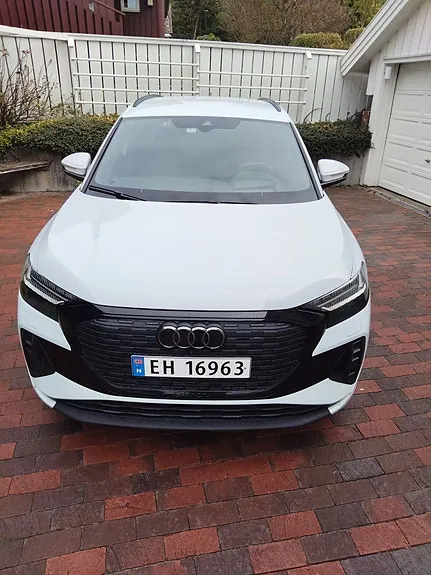 Audi Q4 E-Tron 2024 photo 2