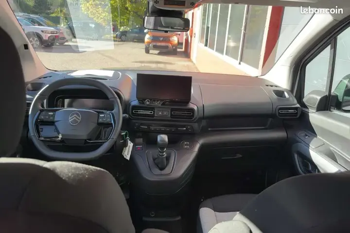 Citroen Berlingo 2026 photo 3