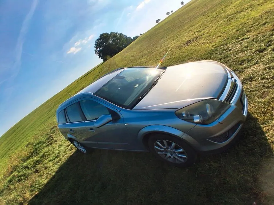 Opel Astra Caravan