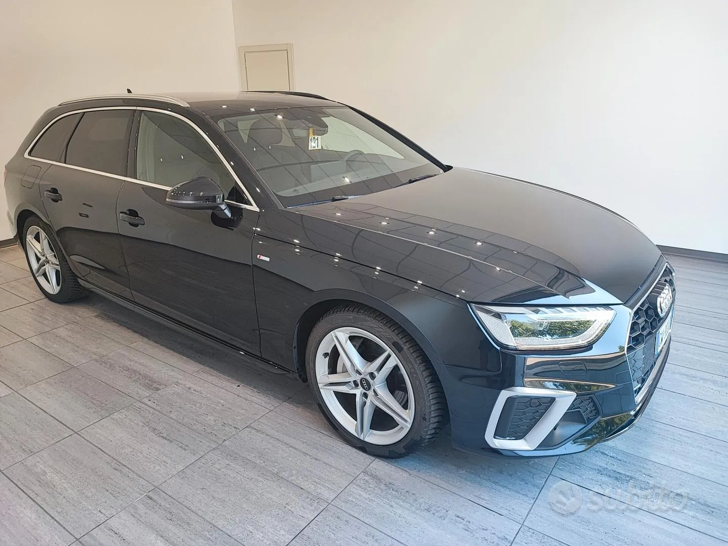 Audi A4 Avant 2024 photo 3
