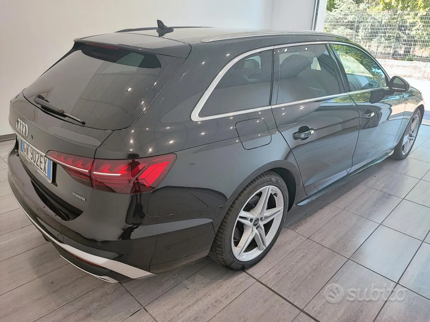 Audi A4 Avant 2024 photo 5