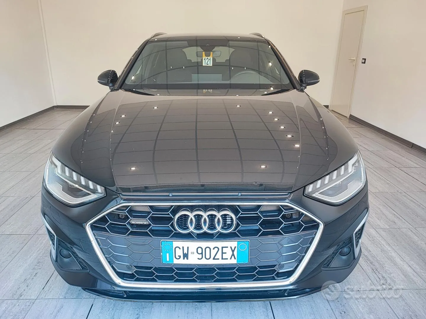 Audi A4 Avant 2024 photo 2