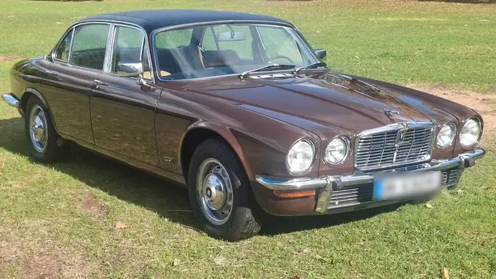 Jaguar Xj12
