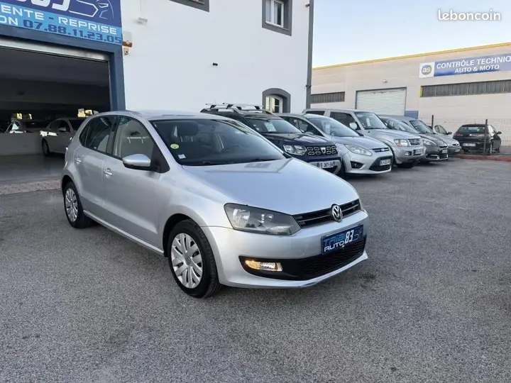 Volkswagen Polo 2010 photo 5