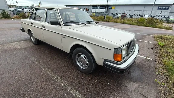 Volvo 244
