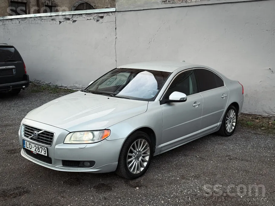 Volvo S80