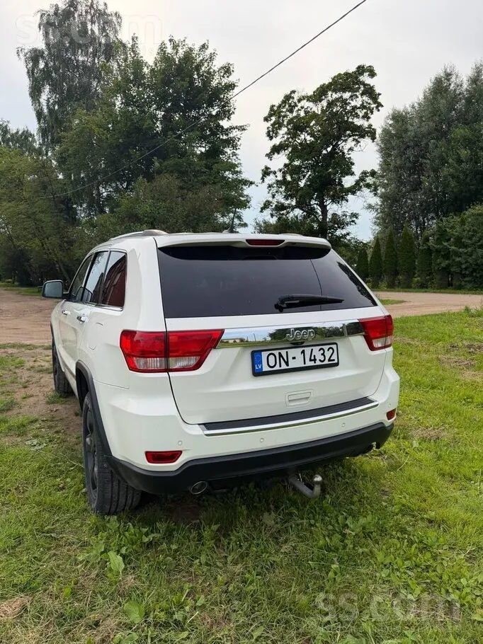 Jeep Grand Cherokee 2012 photo 2