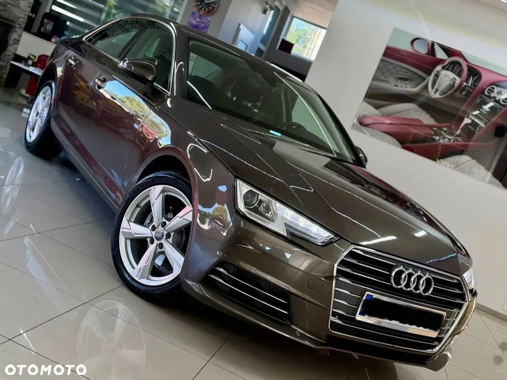 Audi A4 Limousine