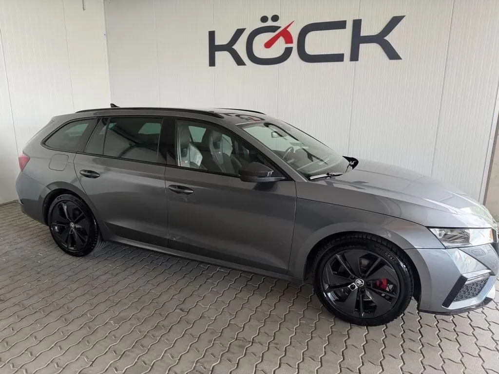 Skoda Octavia 2023 photo 3