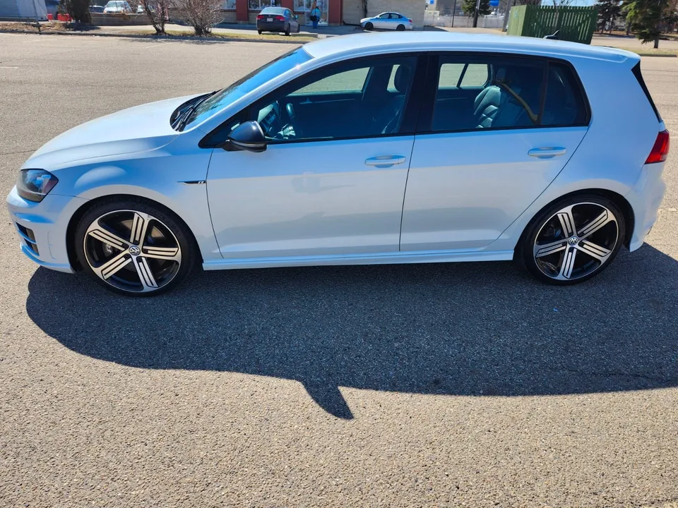 Volkswagen Golf R 2016 photo 3