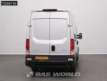 Iveco Daily 2024 photo 3