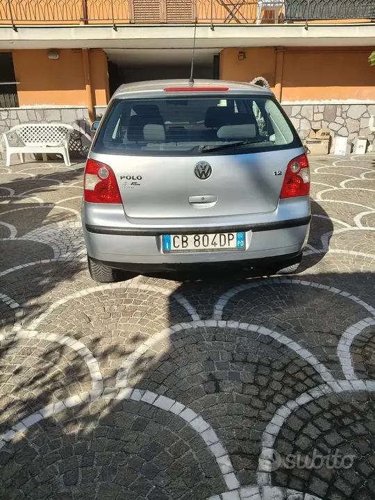 Volkswagen Polo 2002 photo 3
