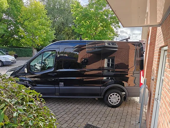 Ford Transit 350 L2 Van 2016 photo 5