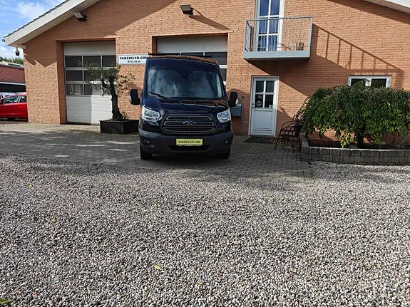 Ford Transit 350 L2 Van 2016 photo 2