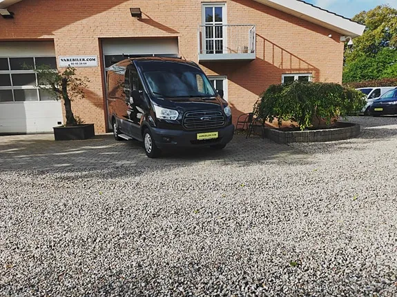 Ford Transit 350 L2 Van