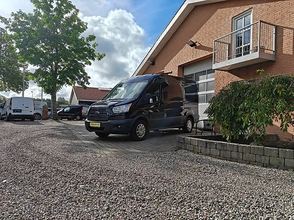 Ford Transit 350 L2 Van 2016 photo 4