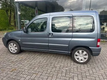 Citroen Berlingo 2007 photo 2