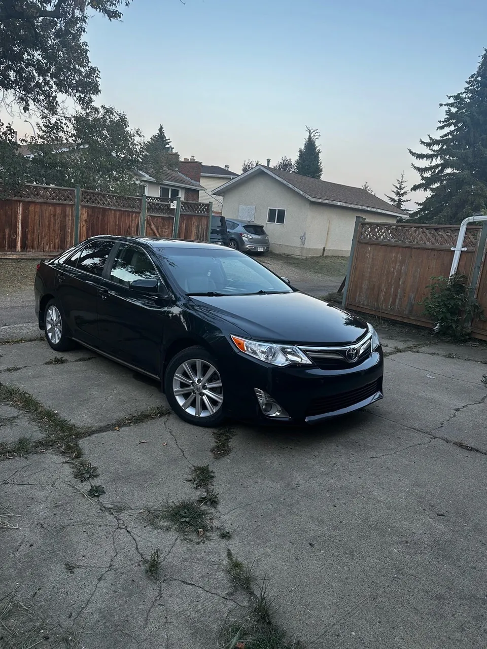 Toyota Camry 2014 photo 2