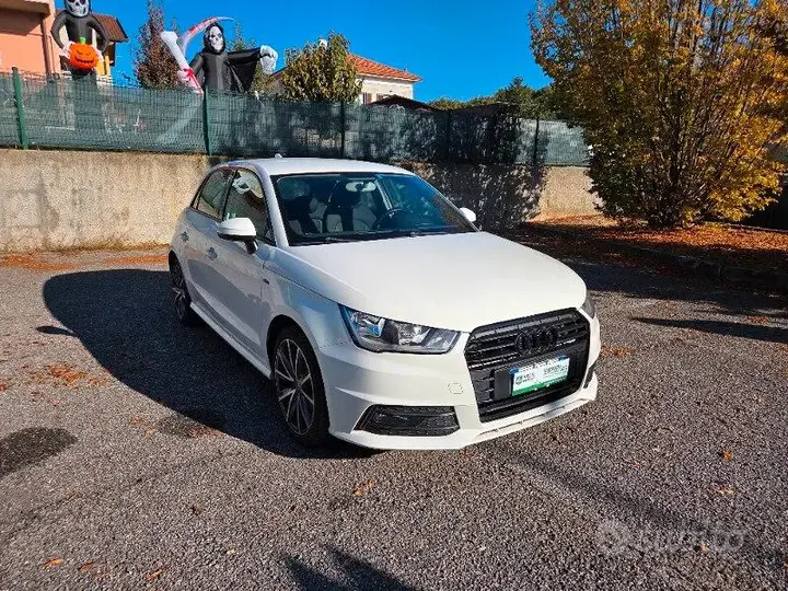 Audi A1 2016 photo 3
