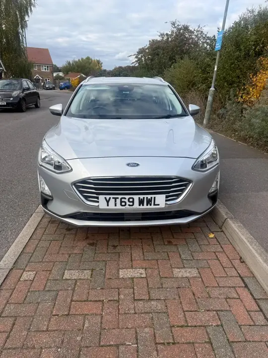Ford Focus 2019 photo 2