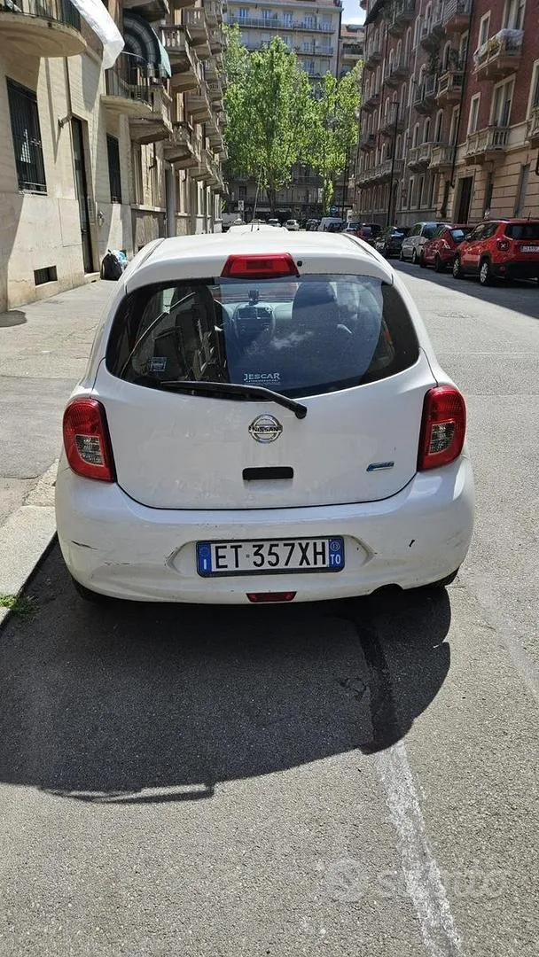 Nissan Micra 2013 photo 3