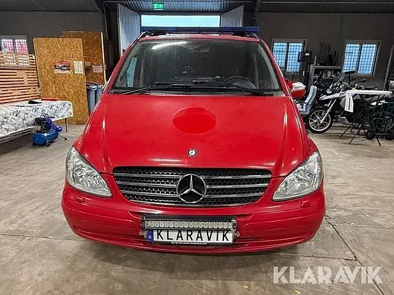 Mercedes-Benz Viano 2011 photo 2