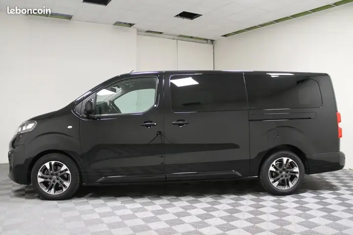 Opel Zafira 2021 photo 4