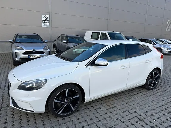 Volvo V40 2014 photo 3
