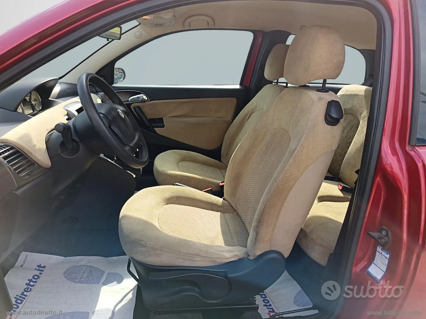 Lancia Ypsilon 2004 photo 3