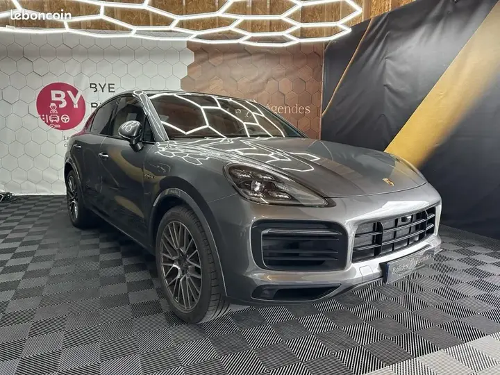 Porsche Cayenne 2020 photo 2