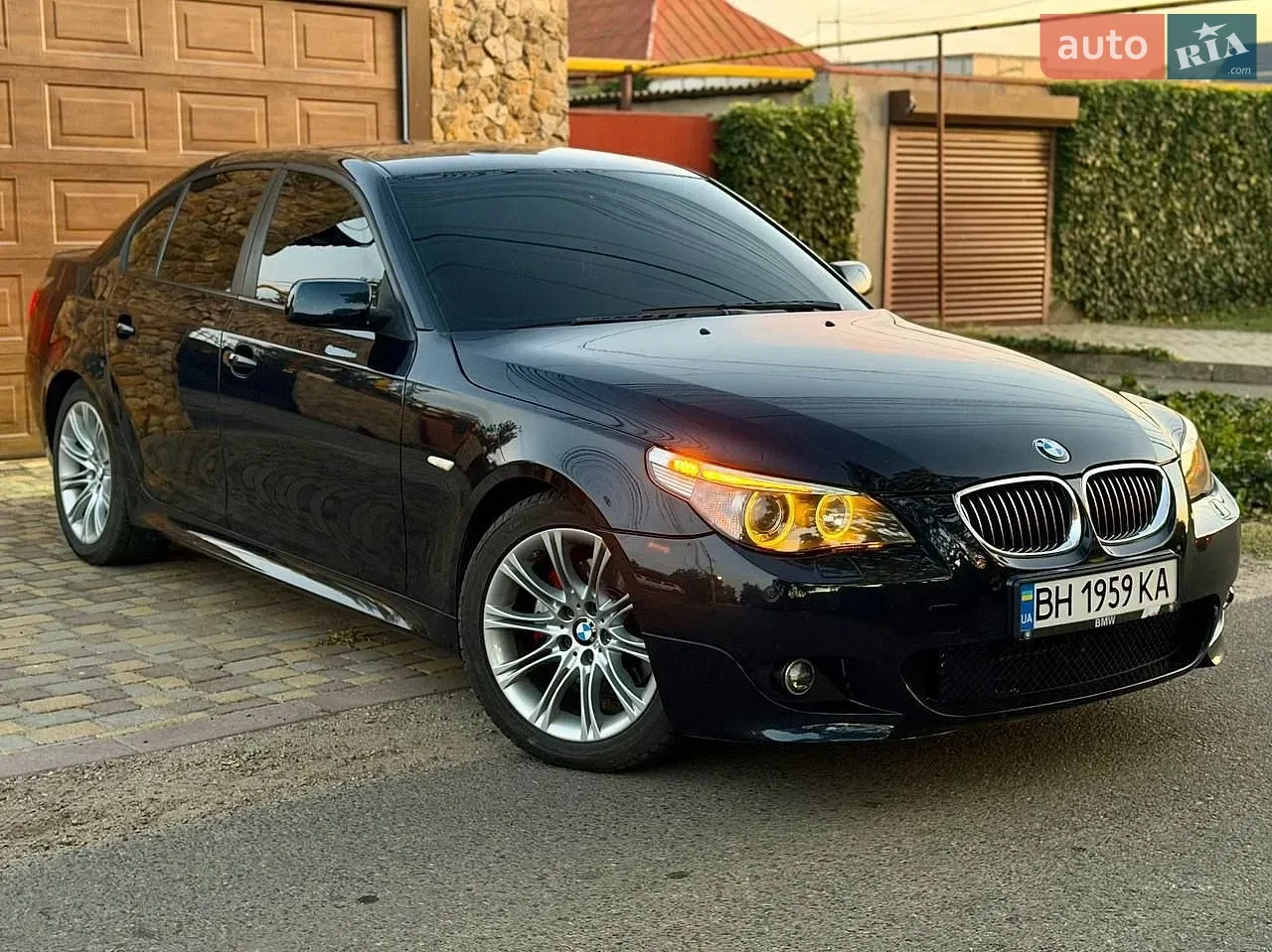 BMW 5 Series 2006 photo 3