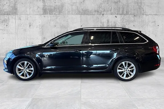 Skoda Octavia 2018 photo 2