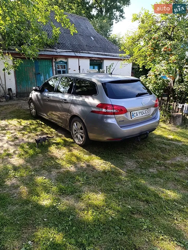 Peugeot 308 2014 photo 2