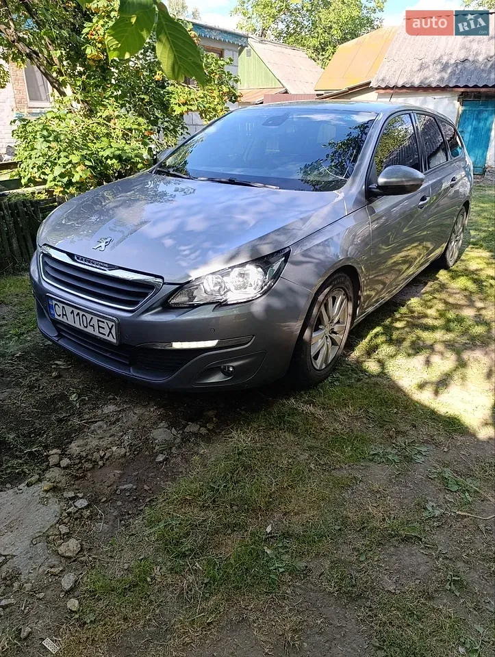 Peugeot 308 2014 photo 3