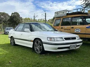 Subaru Legacy 1992 photo 2