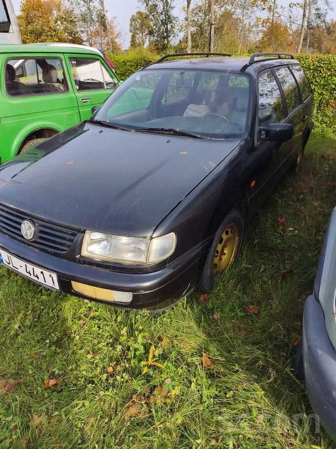 Volkswagen Passat 1994 photo 4