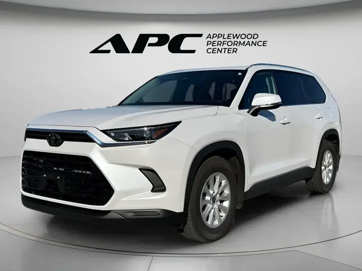 Toyota Grand Highlander 2025 photo 2