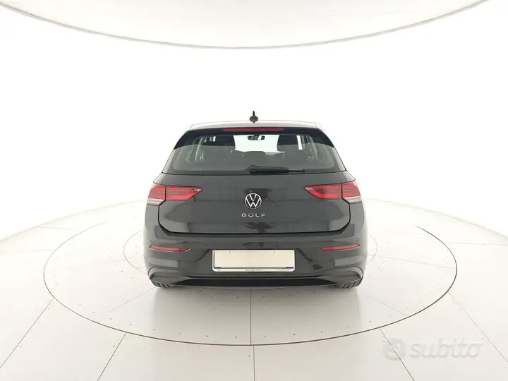 Volkswagen Golf 2024 photo 5