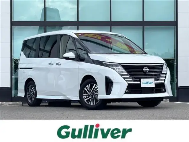 Nissan Serenade
