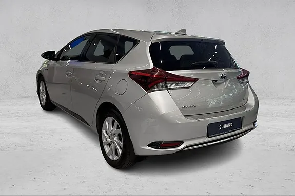 Toyota Auris 2019 photo 3