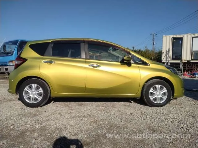 Nissan Note 2017 photo 5