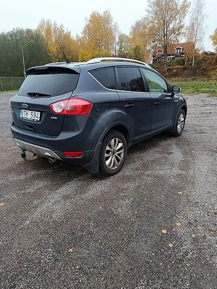 Ford Kuga 2011 photo 4