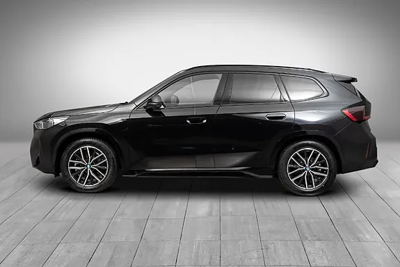 BMW Ix1 2025 photo 2