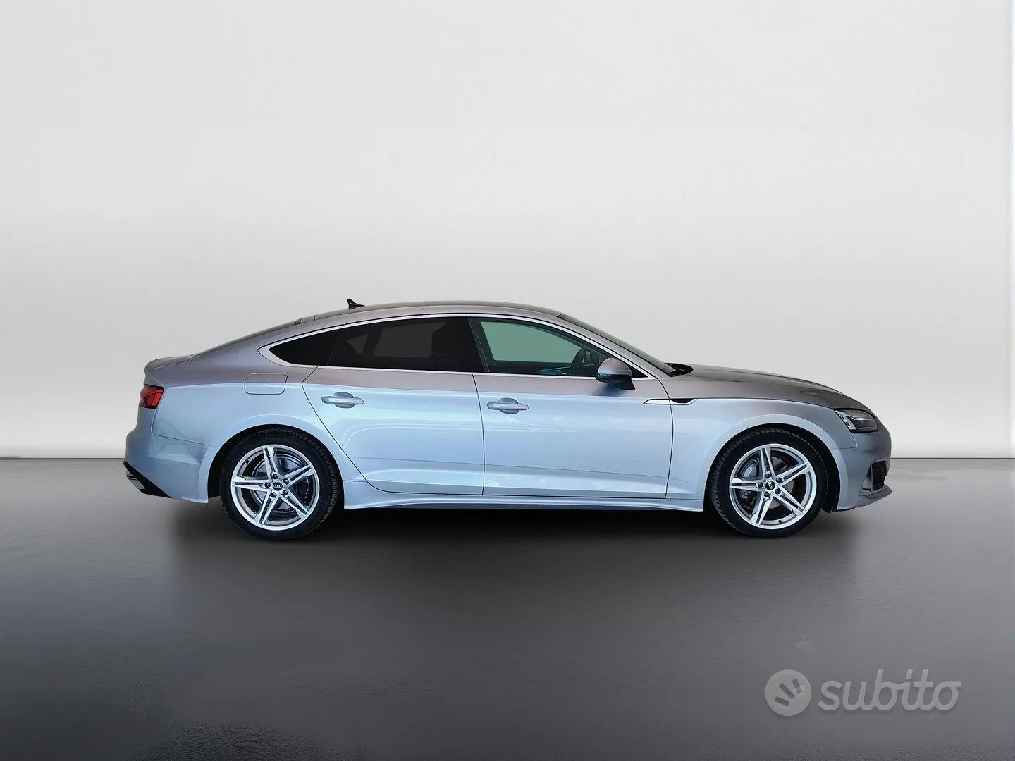 Audi A5 2023 photo 4
