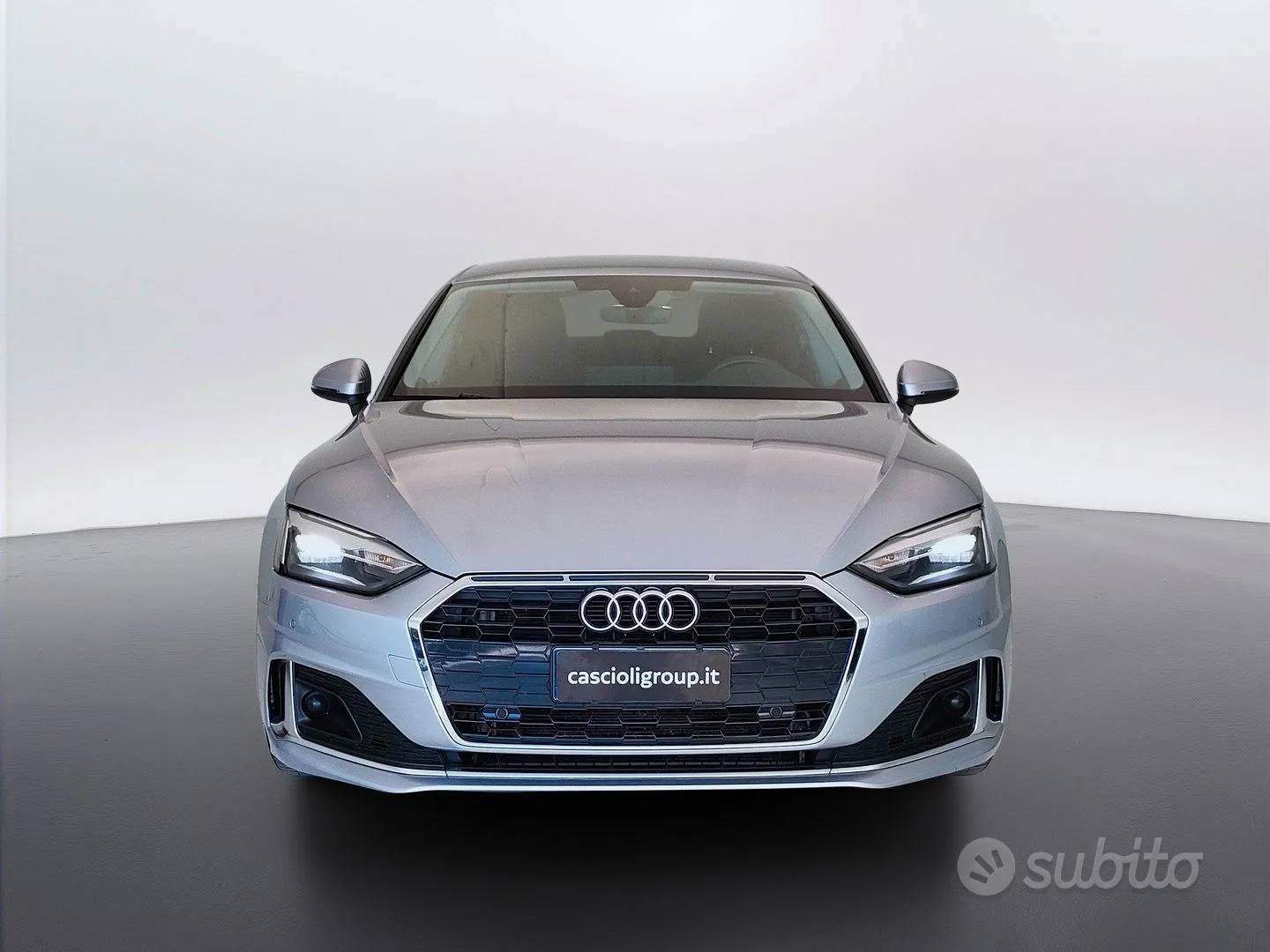 Audi A5 2023 photo 2