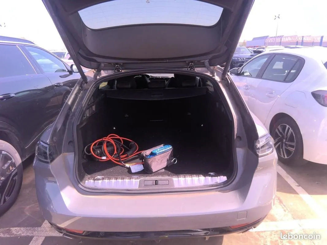 Peugeot 508 2023 photo 4