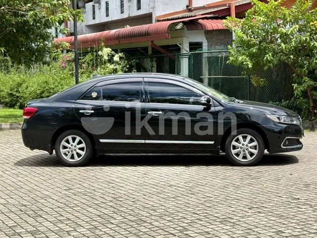 Toyota Premio 2017 photo 5