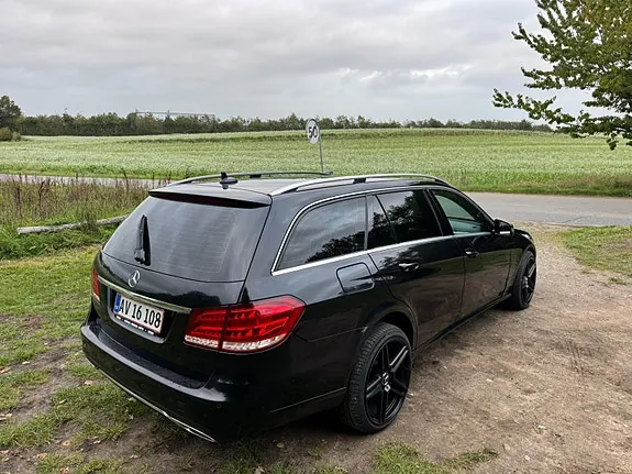 Mercedes-Benz E200 2014 photo 4