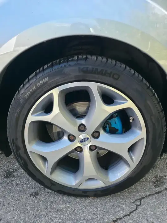 Ford Galaxy 2012 photo 2